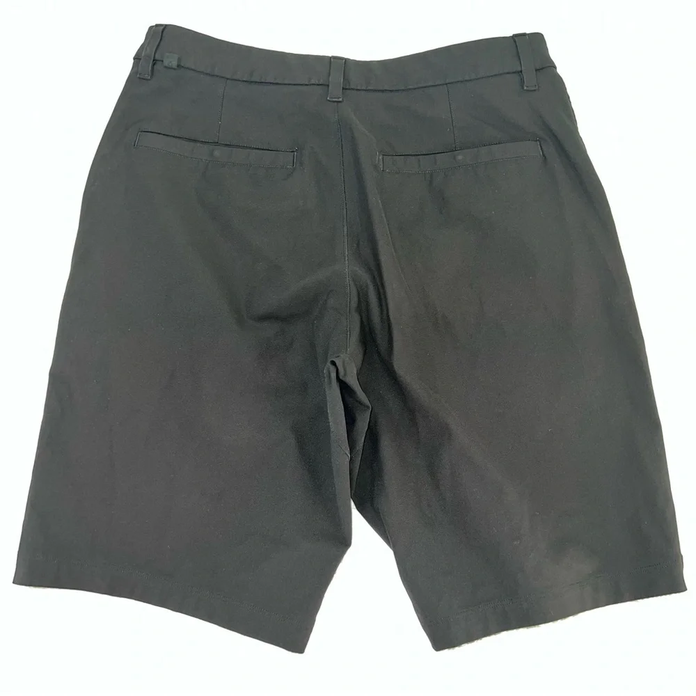 Lululemon Shorts Men 30 Commission Relaxed Black Chino On The Move 11” b10 - Picture 4 of 7